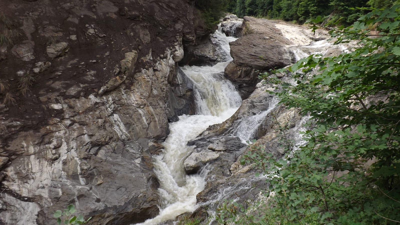 Cascada Putnei